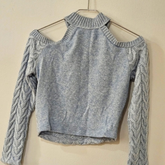 Zara Blue Off-the-Shoulder Sweater Cable Knit - Picture 5 of 5